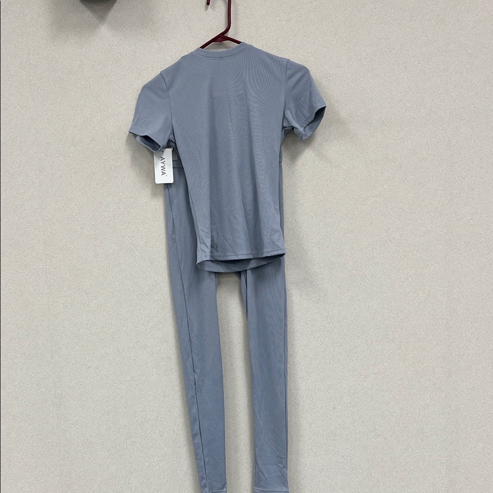 Gray T-Shirt and Leggings Set